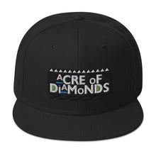 Load image into Gallery viewer, Snapback Hat